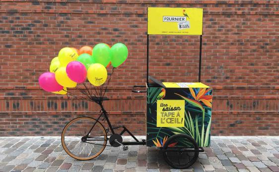 Ballon hélium pour un lancement de produit